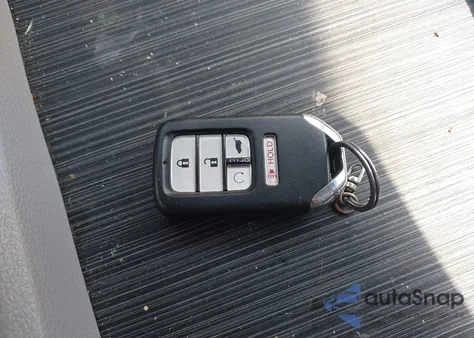 2017 Honda Pilot Touring из США, поврежденный, VIN 5FNYF5H94HB027653